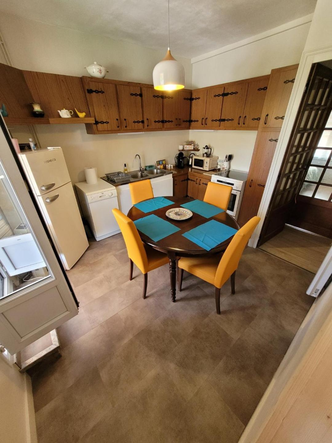 La Salamandre -Appartement Salbris Kültér fotó